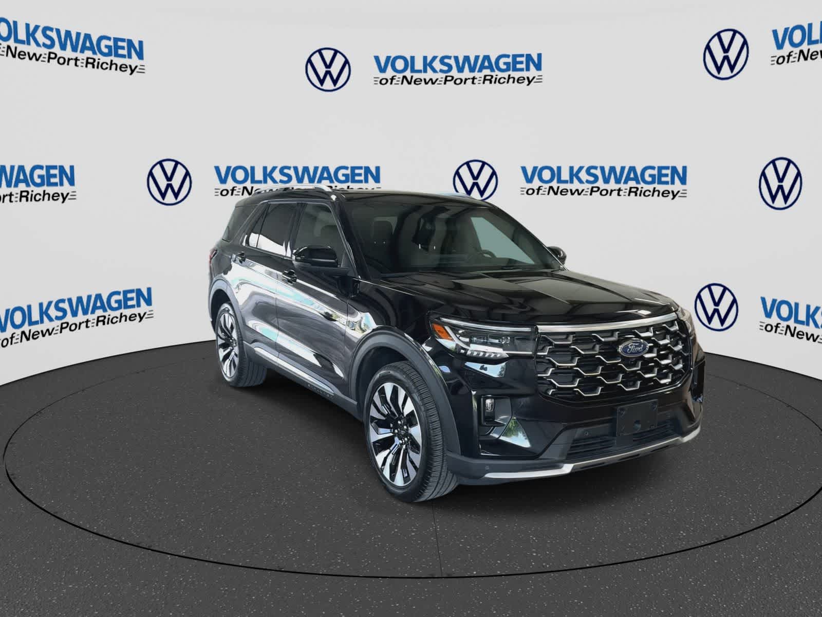 Ford Explorer Platinum 2025