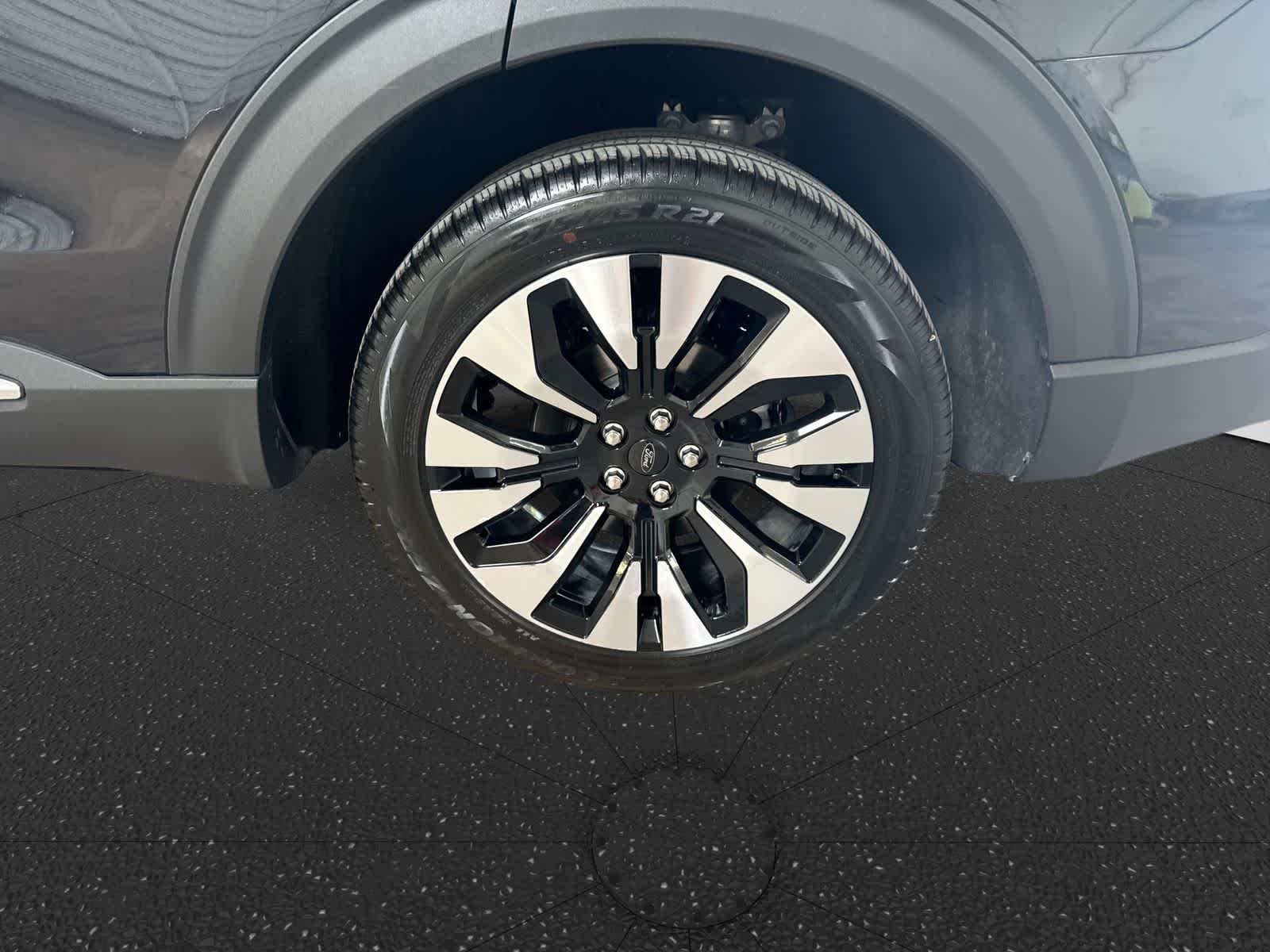 Ford Explorer Platinum 2025