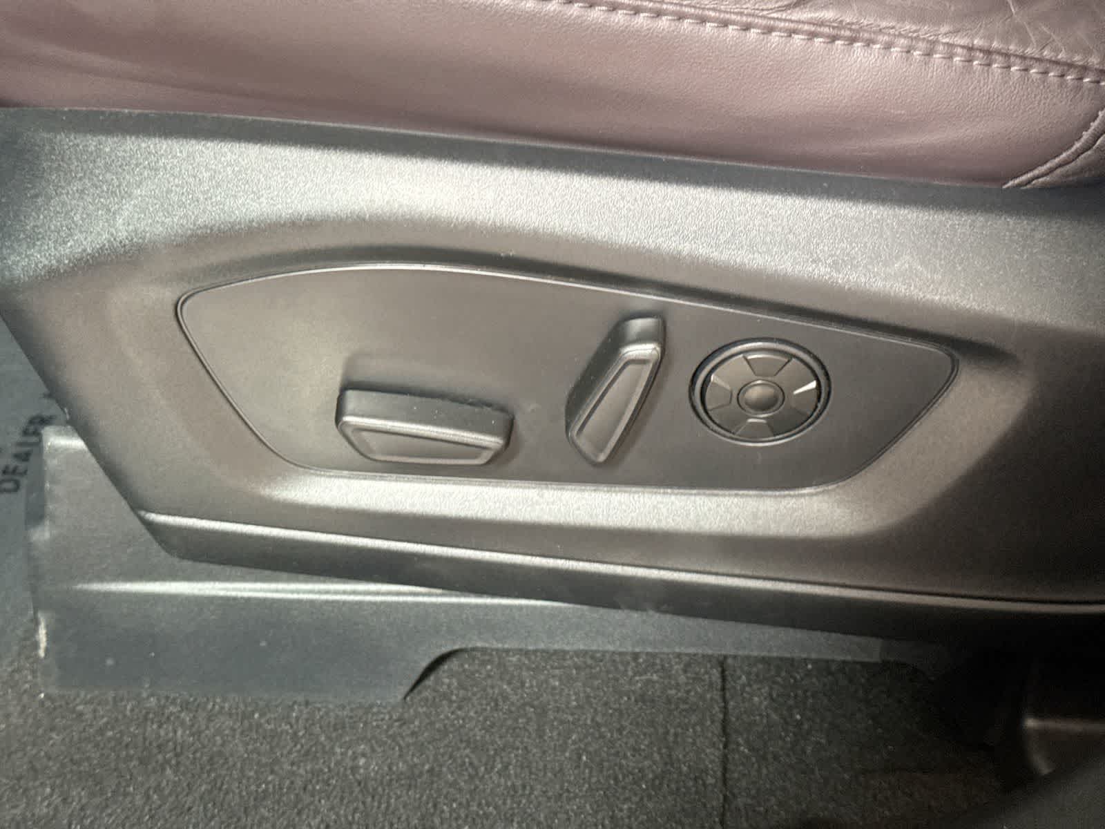 Ford Explorer Platinum 2025