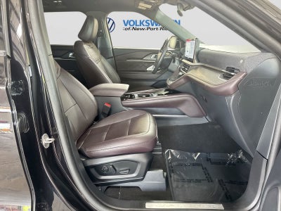 Ford Explorer Platinum 2025