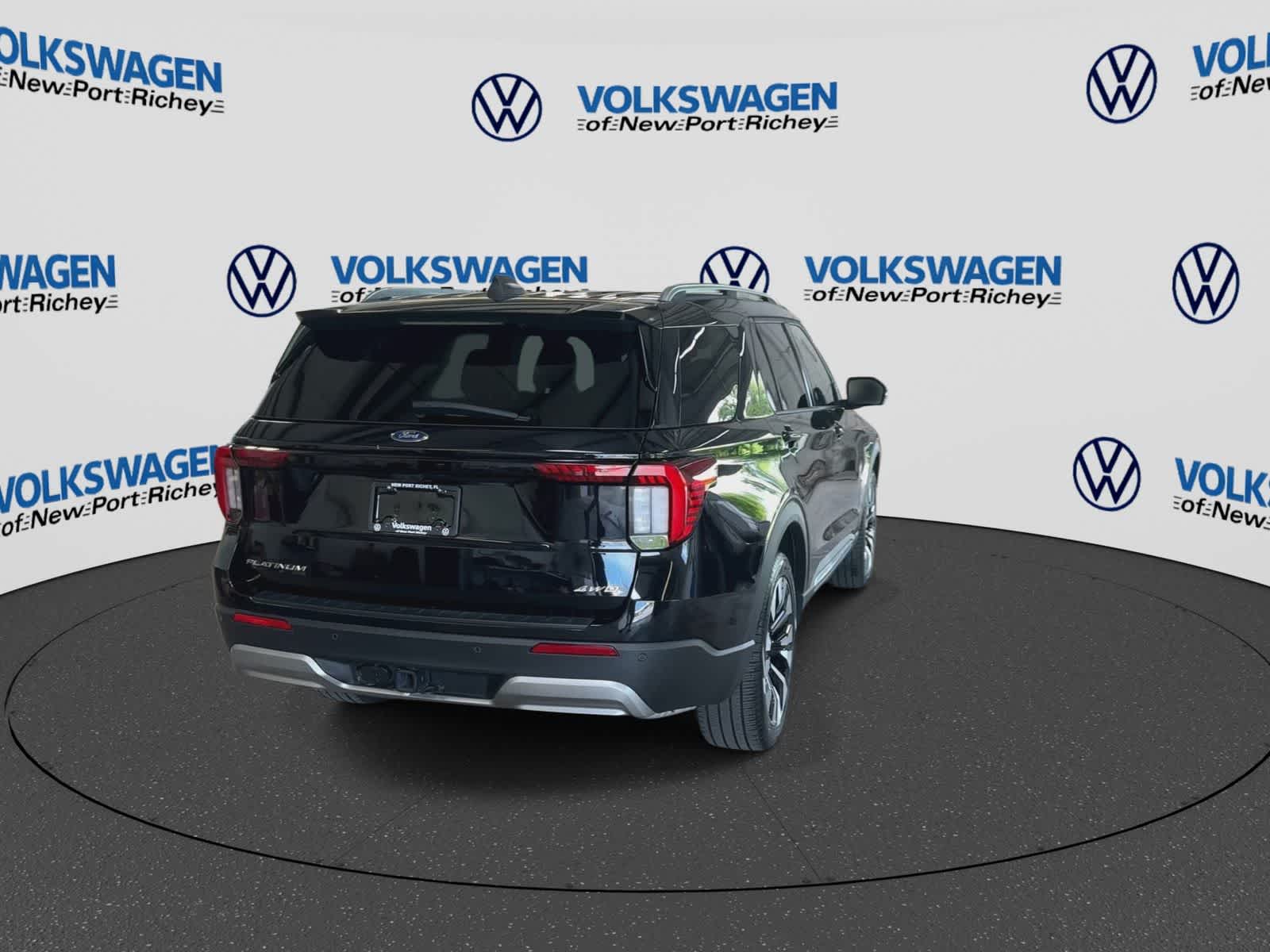 Ford Explorer Platinum 2025
