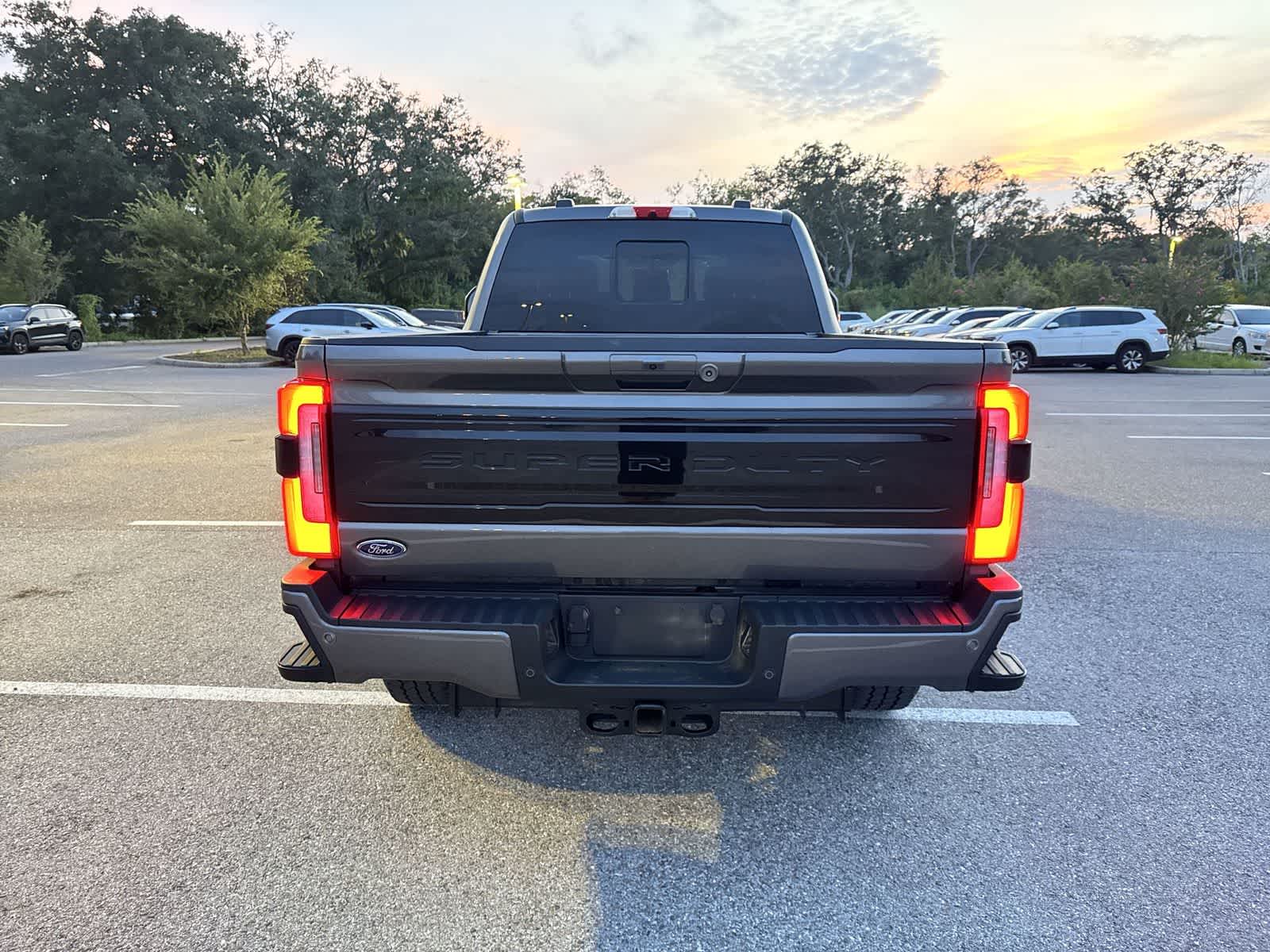 Ford Super Duty F-250 Pickup Platinum 2026