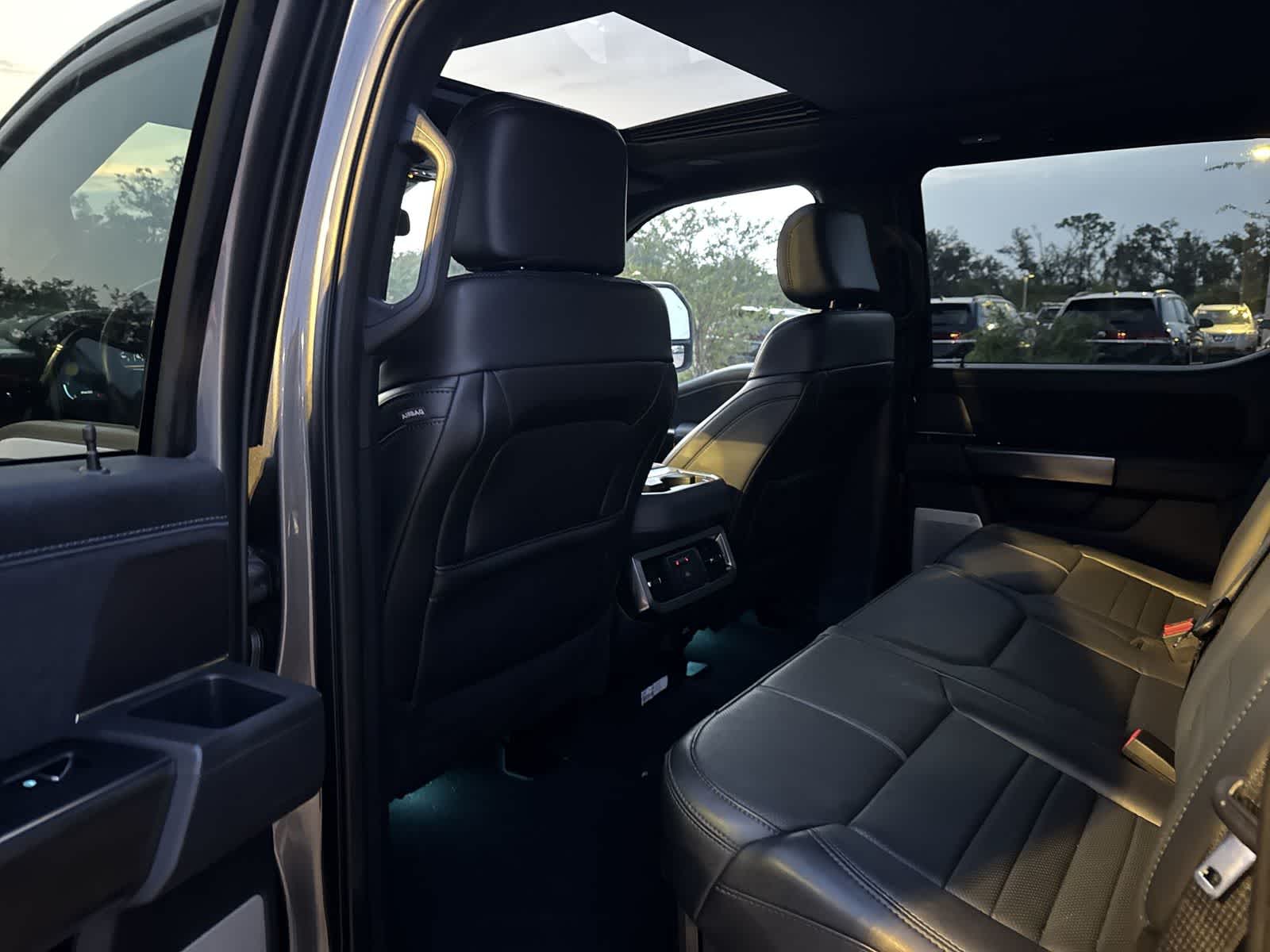 Ford Super Duty F-250 Pickup Platinum 2026