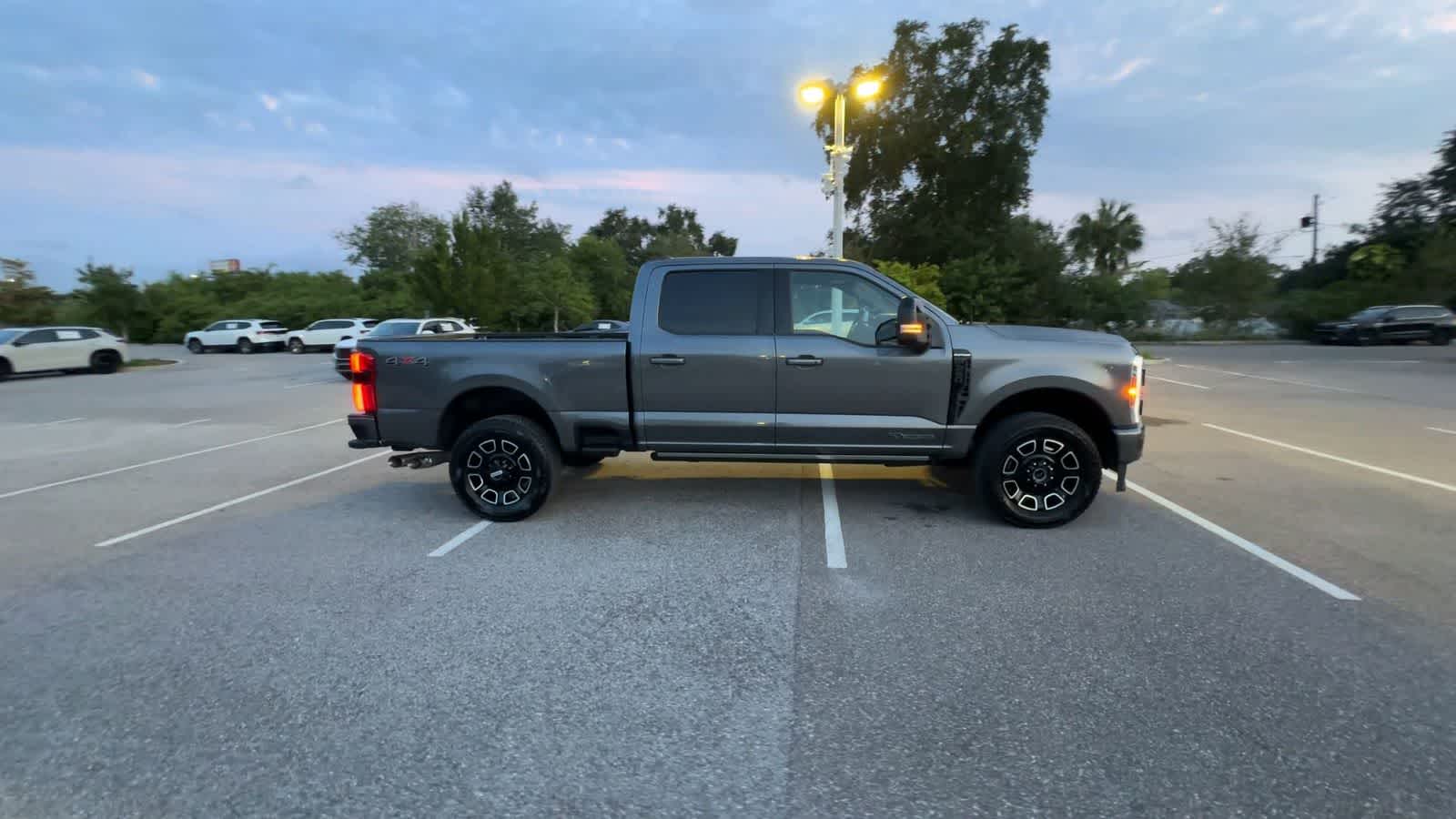 Ford Super Duty F-250 Pickup Platinum 2026