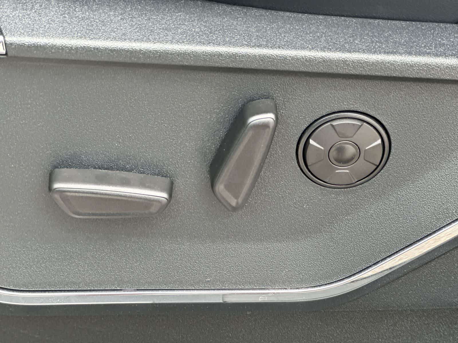 Ford Super Duty F-250 SRW Platinum 2026