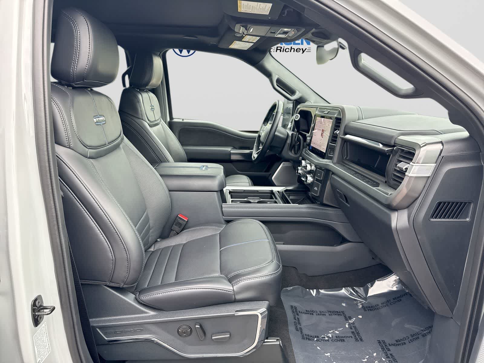 Ford Super Duty F-250 SRW Platinum 2026