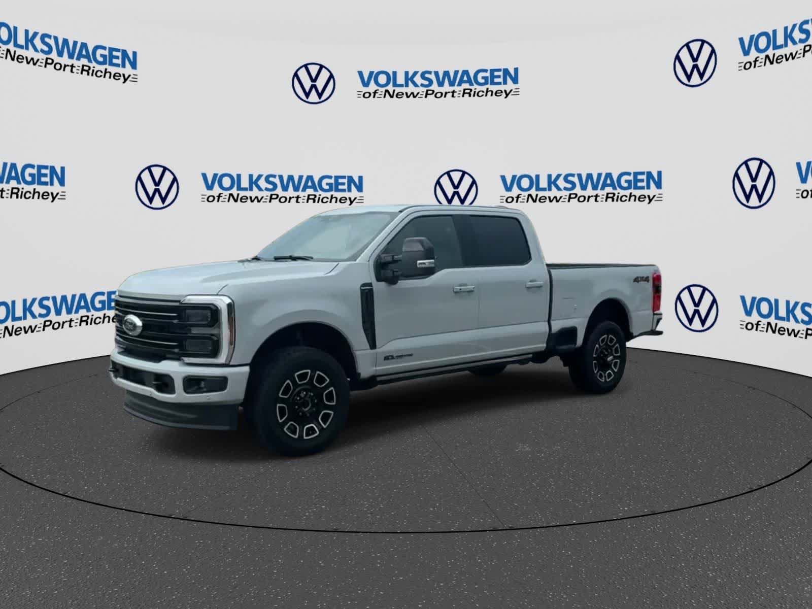 Ford Super Duty F-250 SRW Platinum 2026