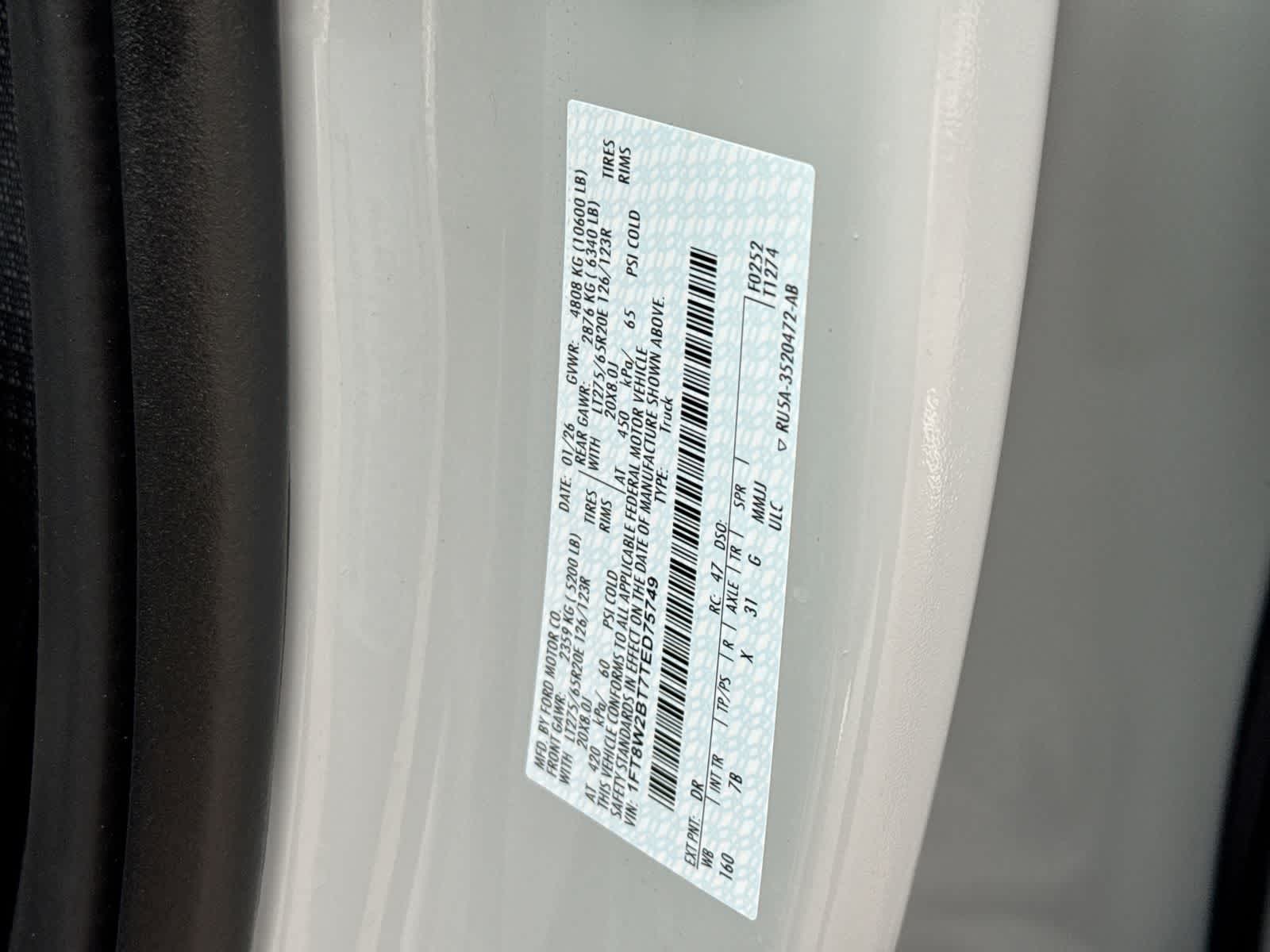 Ford Super Duty F-250 SRW Platinum 2026