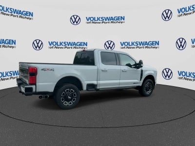 Ford Super Duty F-250 SRW Platinum 2026