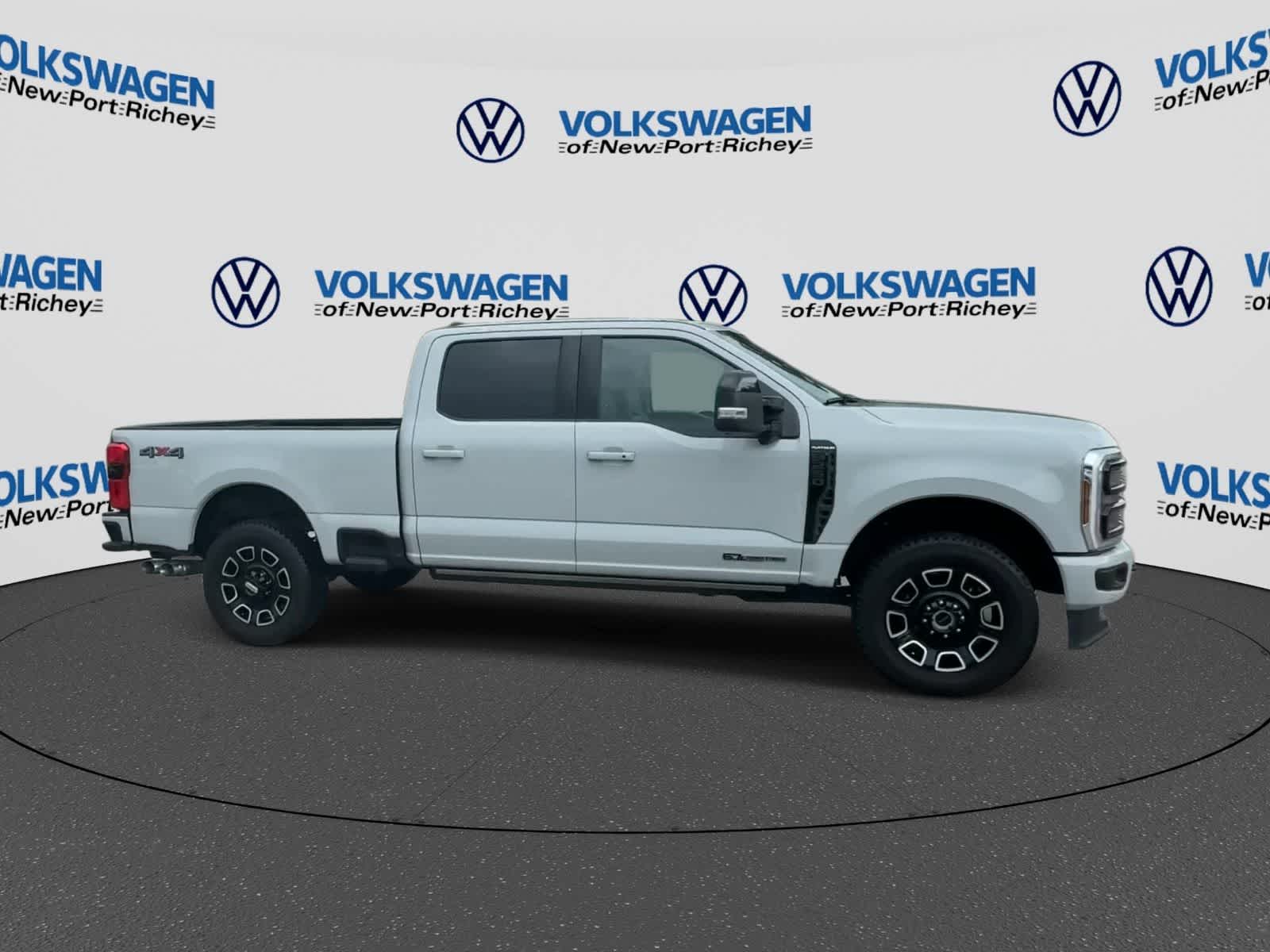 Ford Super Duty F-250 SRW Platinum 2026