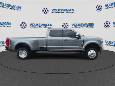 Ford Super Duty F-450 Pickup Platinum 2024