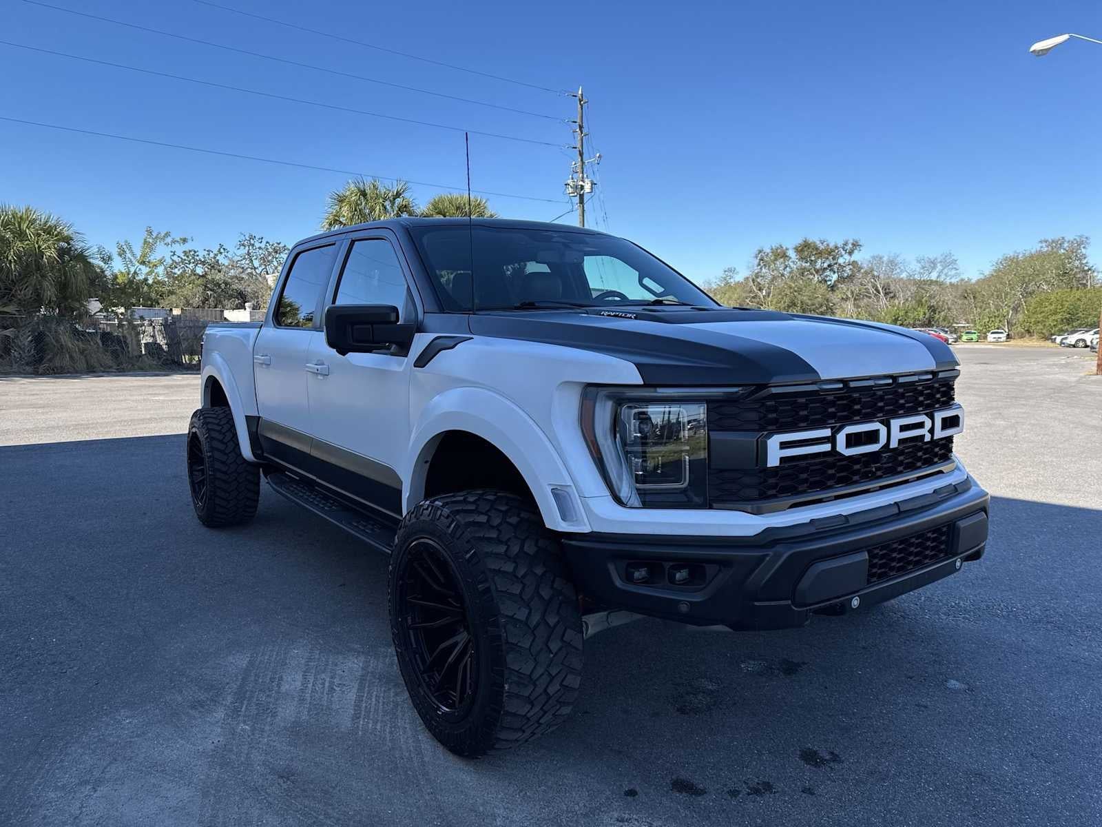 Ford F-150 Raptor 2023