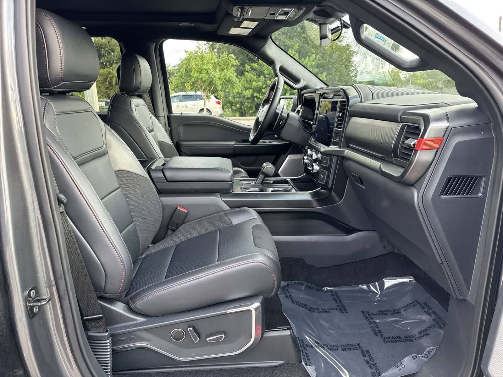 Ford F-150 Raptor 2025