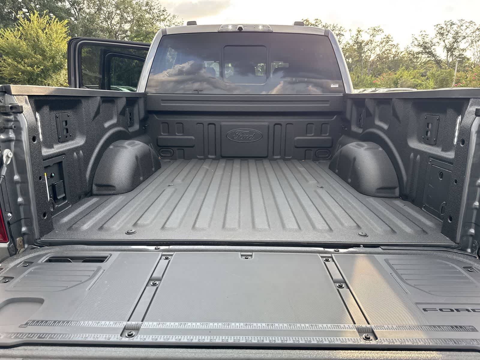 Ford F-150 Raptor 2025