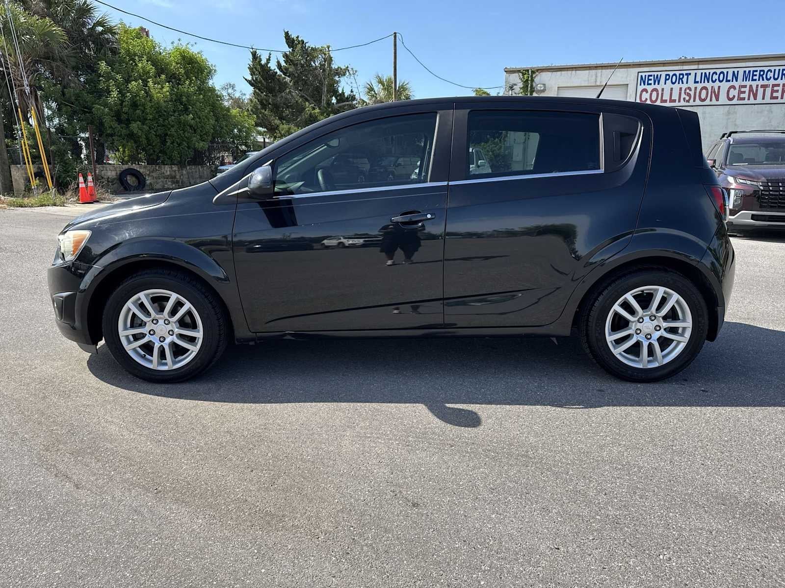 Chevrolet Sonic LT 2014