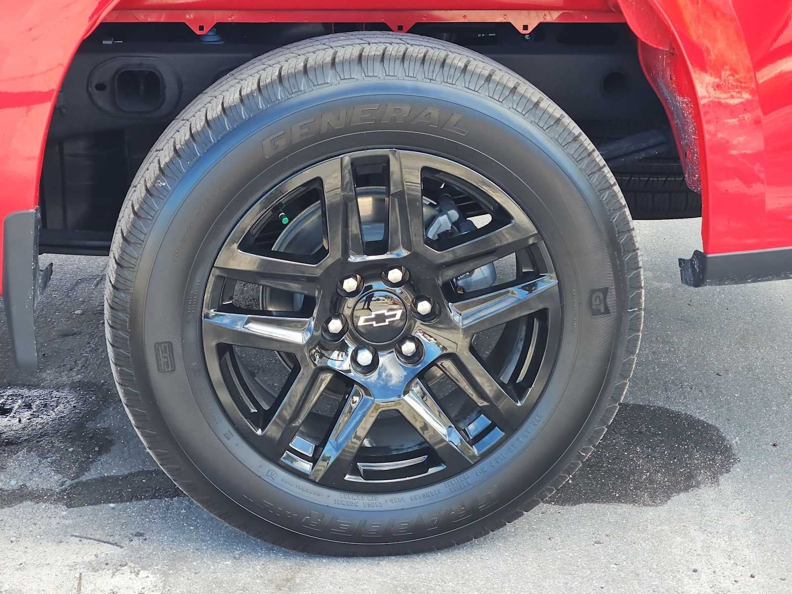 2024 Chevrolet Silverado 1500 Custom