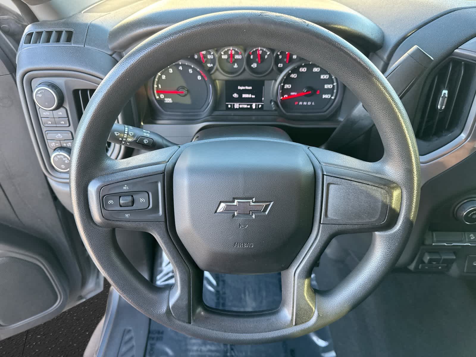 Chevrolet Silverado 1500 Custom Trail Boss 2021