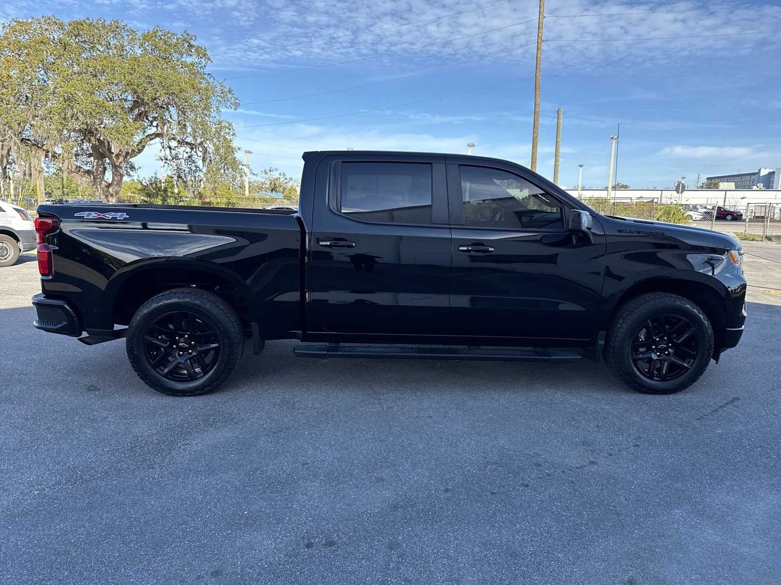 Chevrolet Silverado 1500 RST 2023