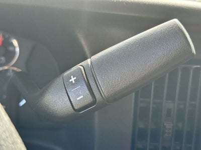 Furgoneta de carga Chevrolet Express 2025, tracción trasera, 2500, 135