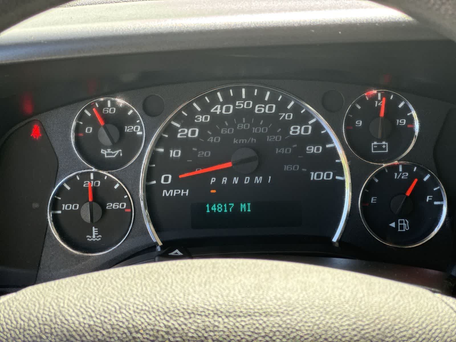 Furgoneta de carga Chevrolet Express 2025, tracción trasera, 2500, 135