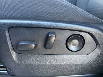 GMC Yukon SLE 2024