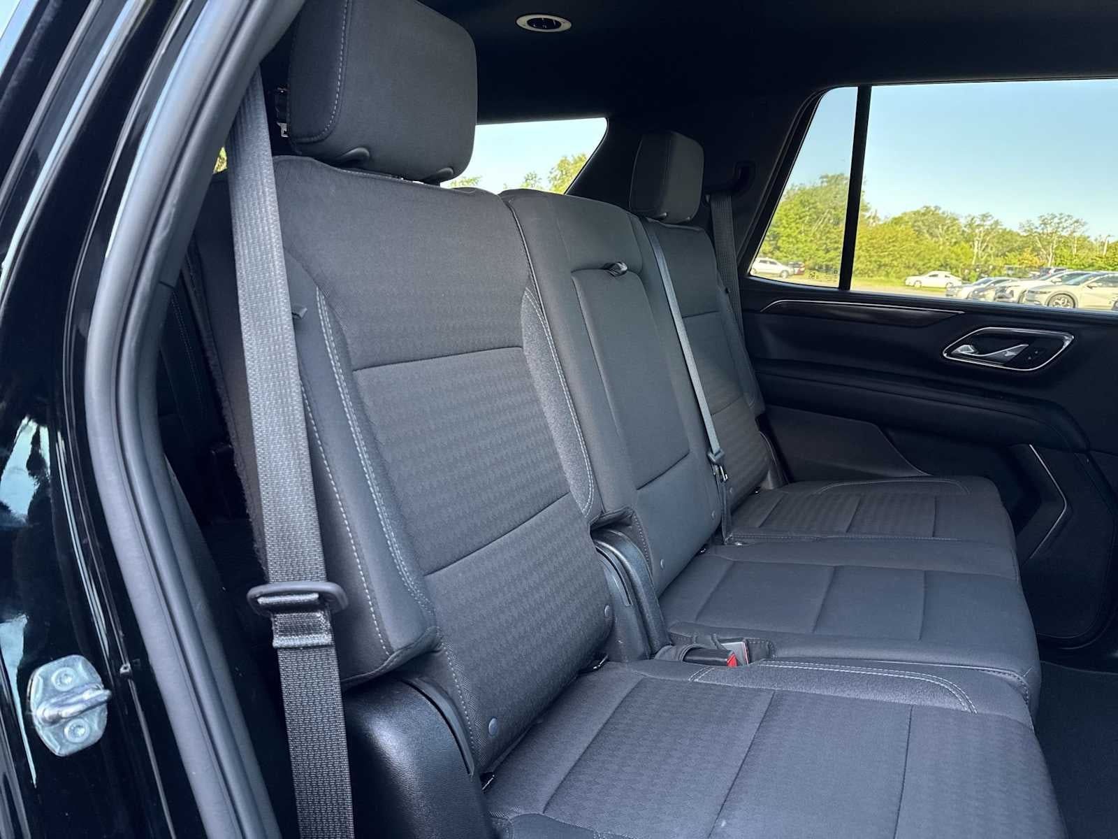 GMC Yukon SLE 2024