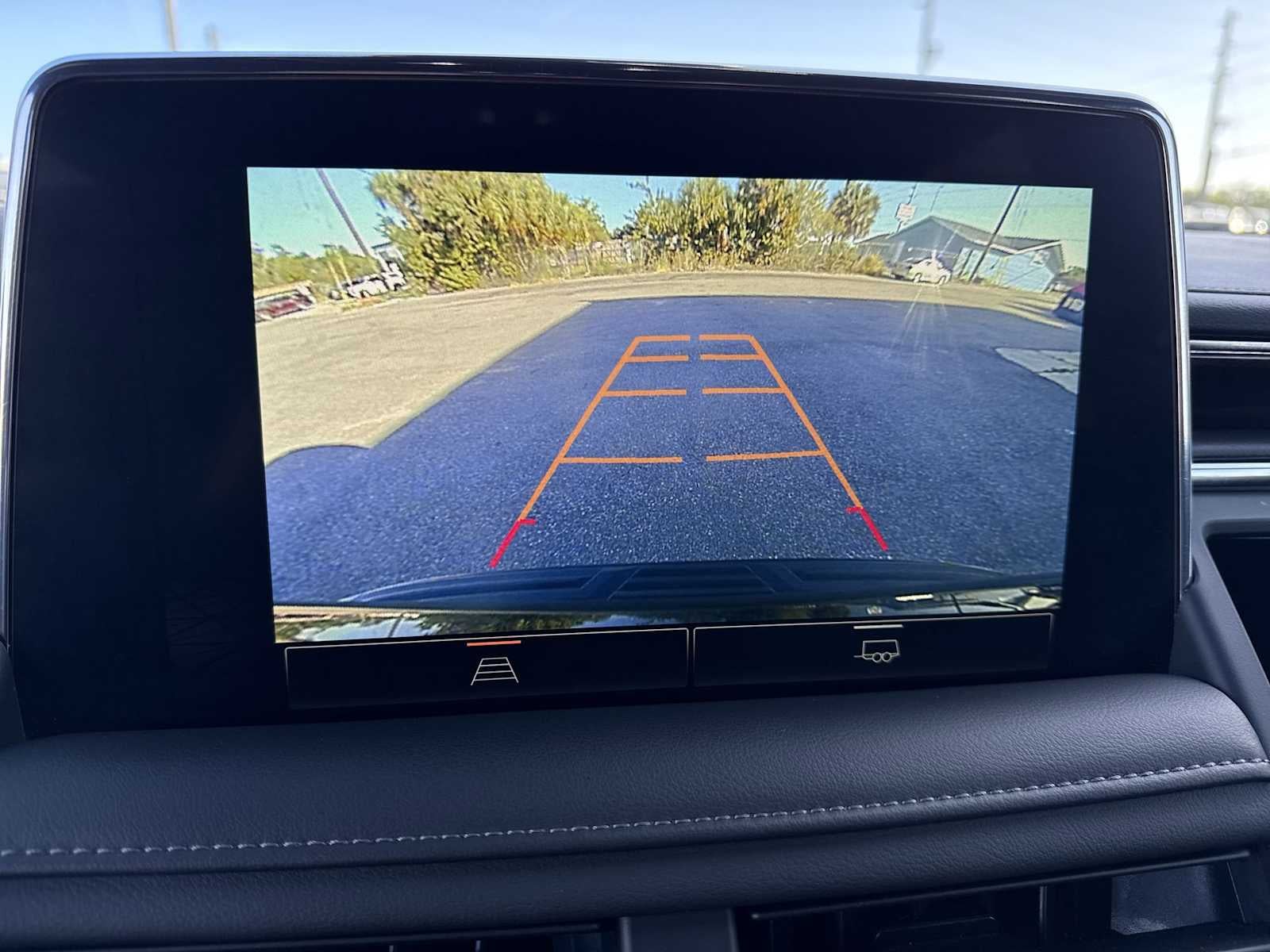 GMC Yukon SLE 2024