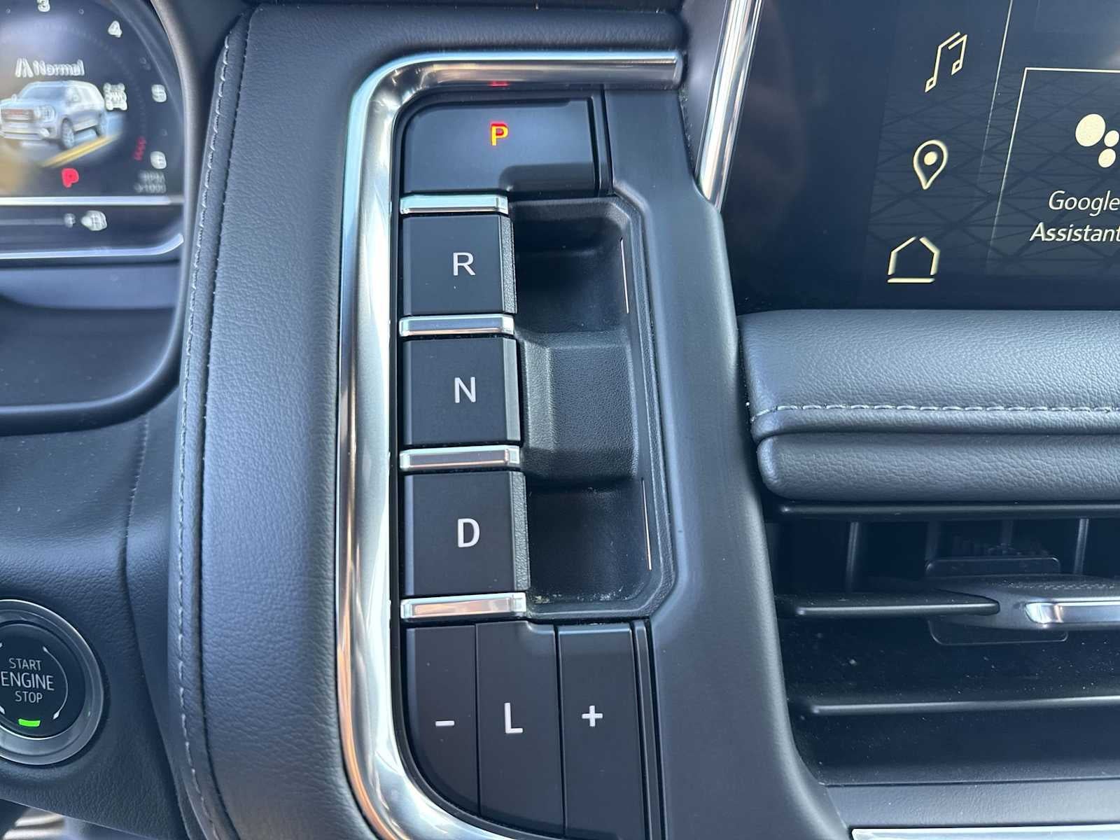 GMC Yukon SLE 2024