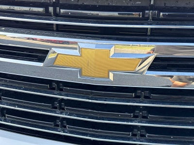 Chevrolet Suburban LT 2024