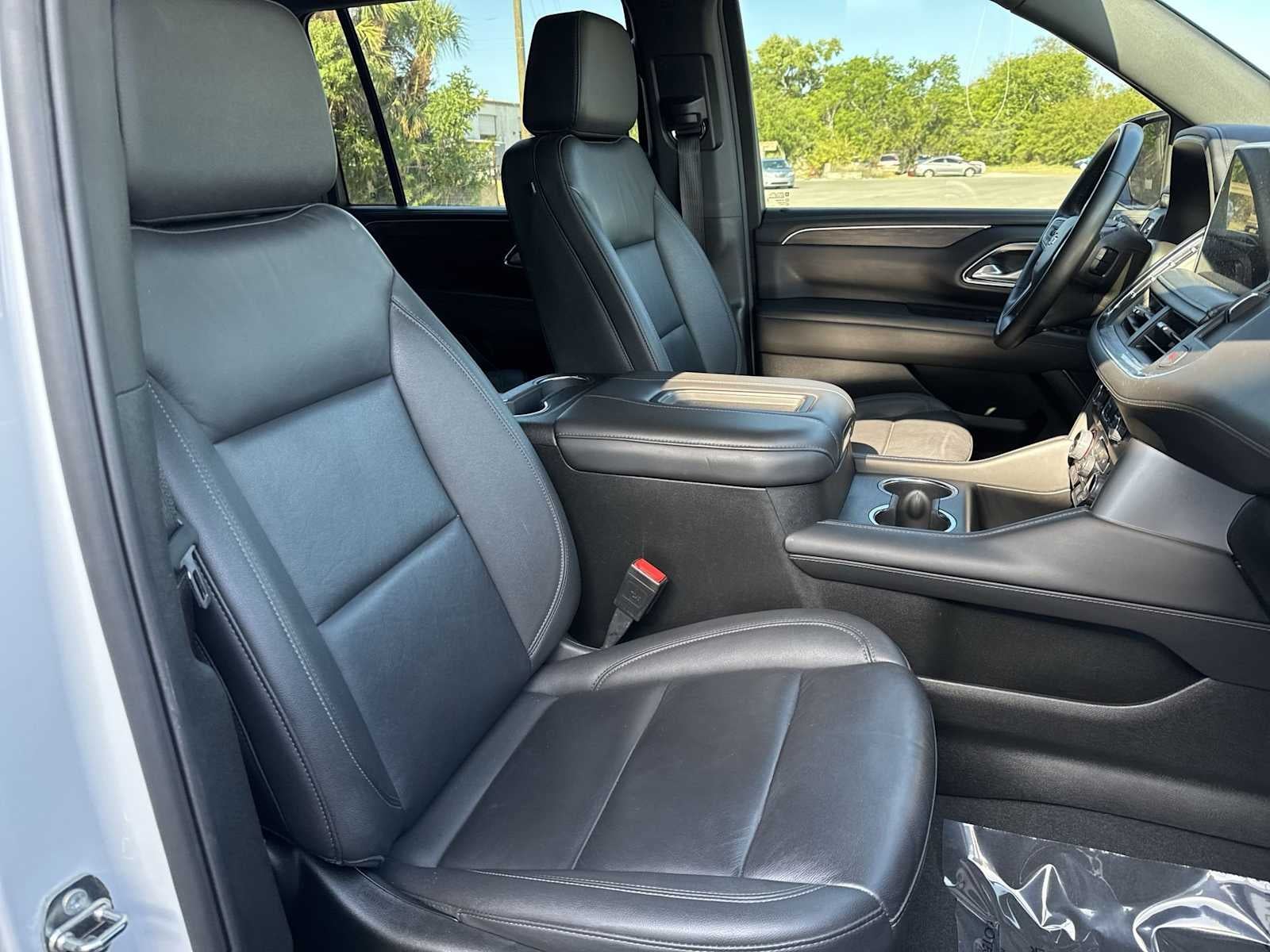 Chevrolet Suburban LT 2024