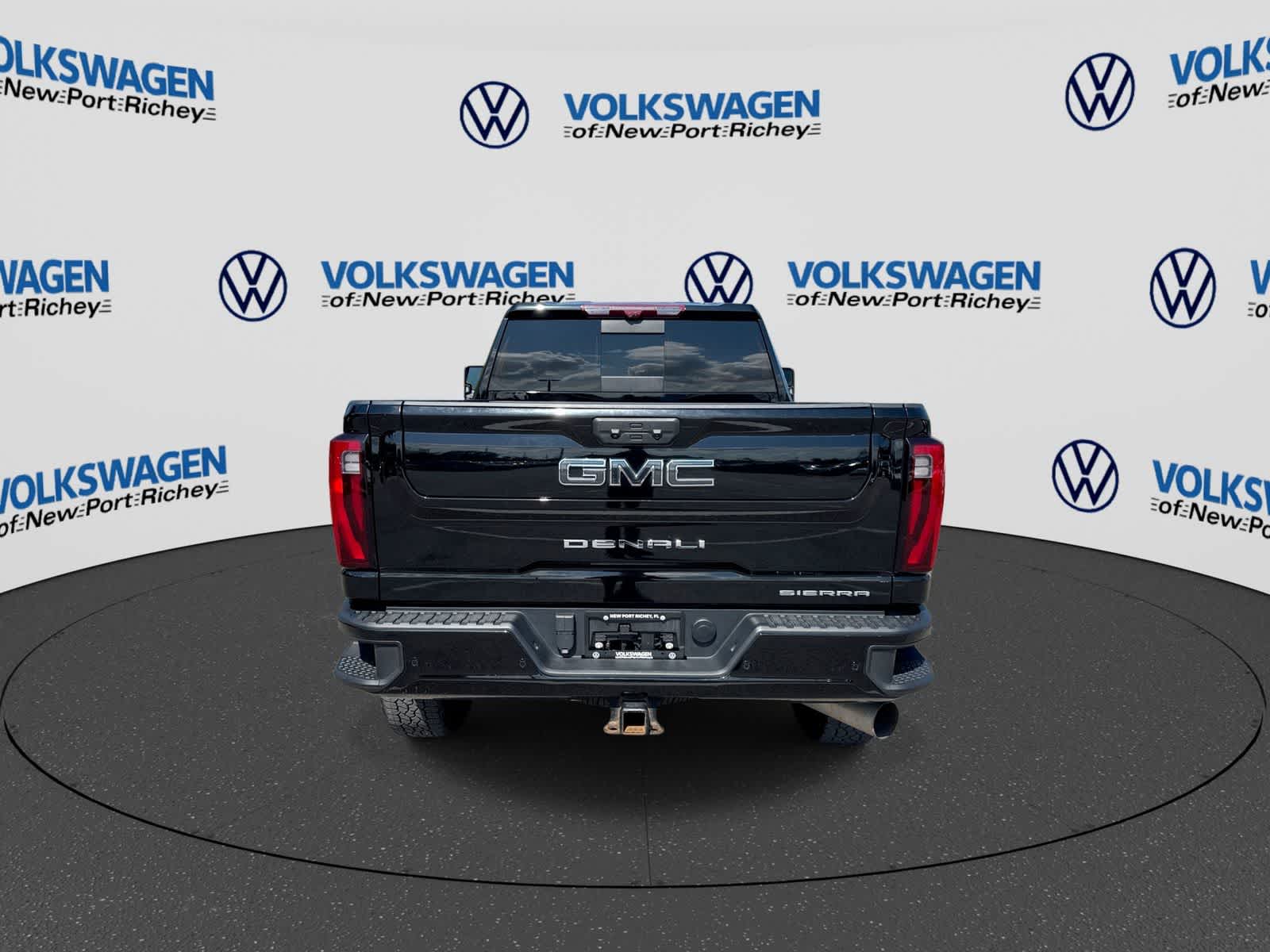 GMC Sierra 3500HD Denali Ultimate 2024