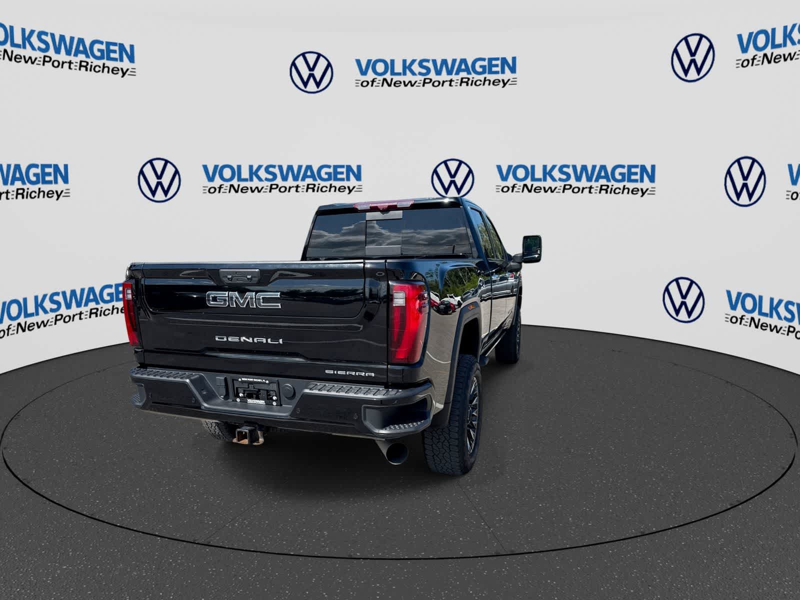 GMC Sierra 3500HD Denali Ultimate 2024