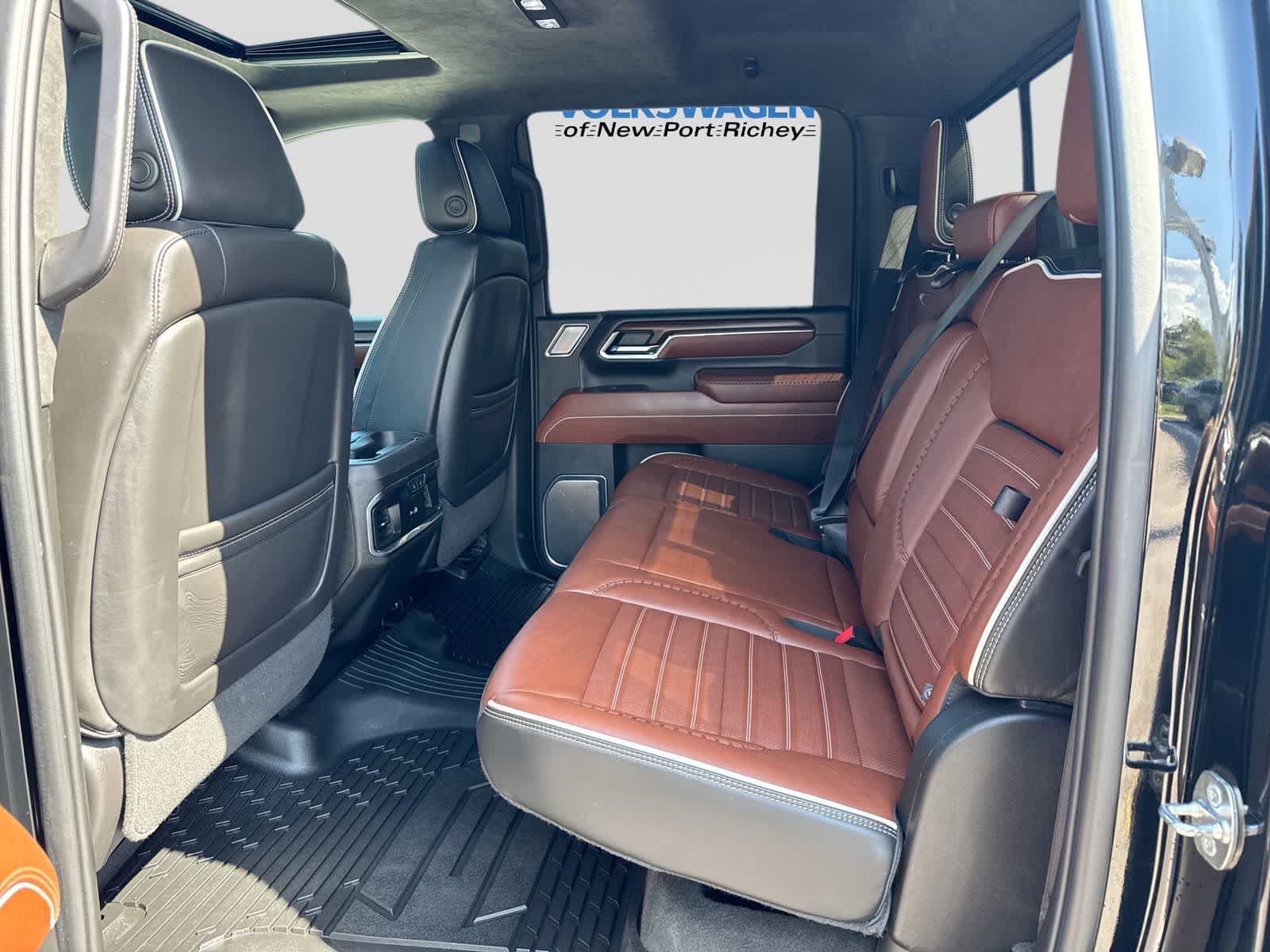 GMC Sierra 3500HD Denali Ultimate 2024