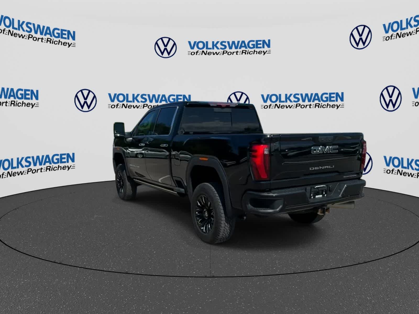 GMC Sierra 3500HD Denali Ultimate 2024