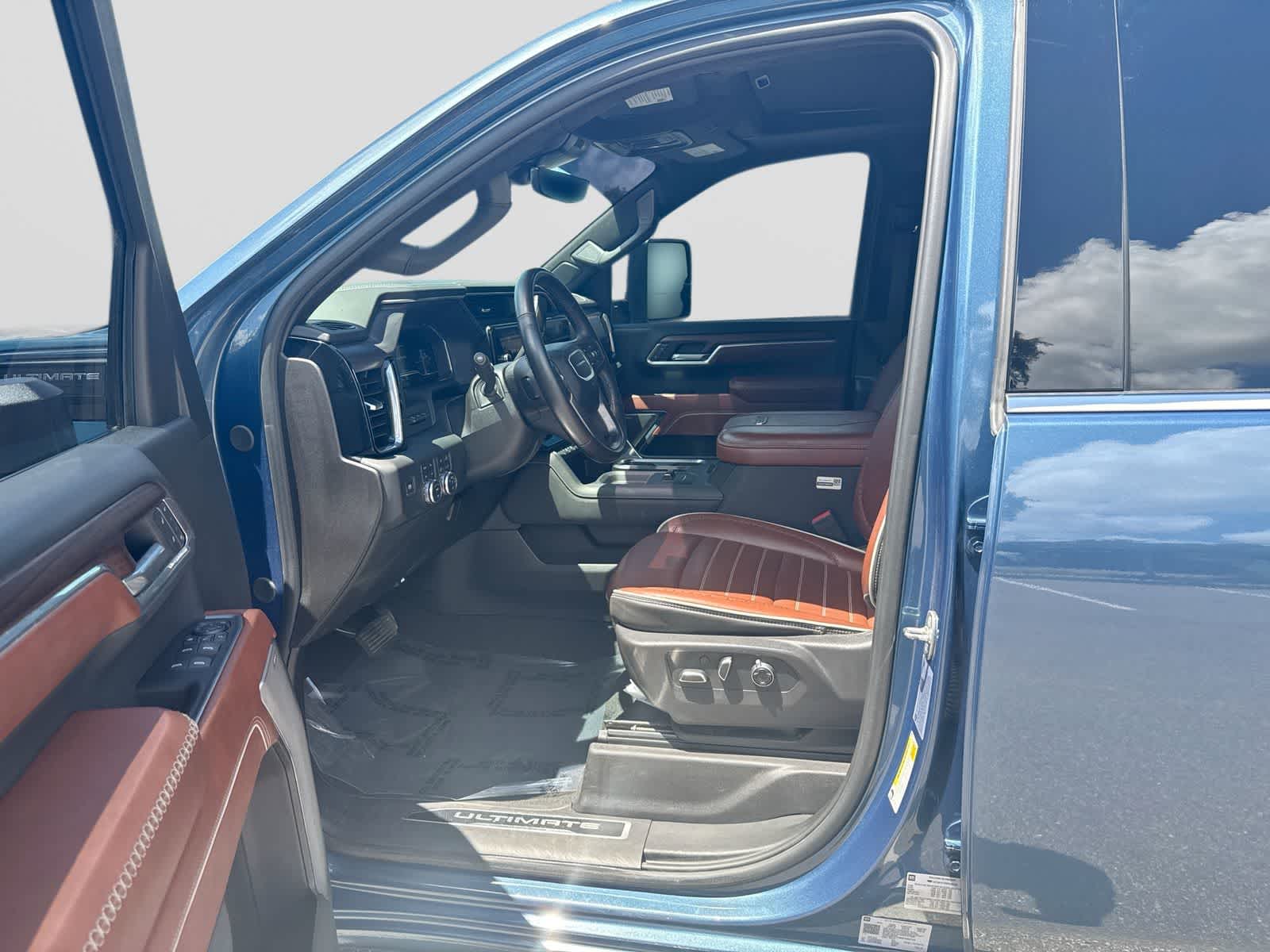 GMC Sierra 3500HD Denali Ultimate 2024