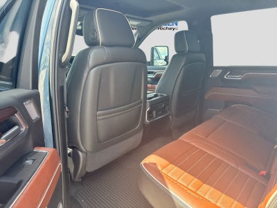 GMC Sierra 3500HD Denali Ultimate 2024