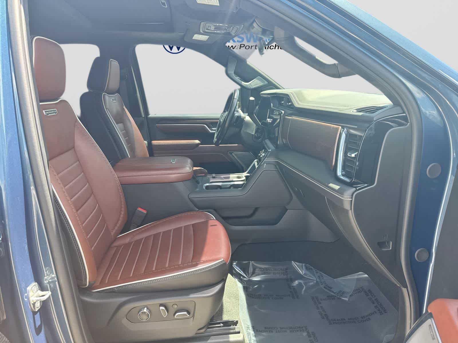 GMC Sierra 3500HD Denali Ultimate 2024