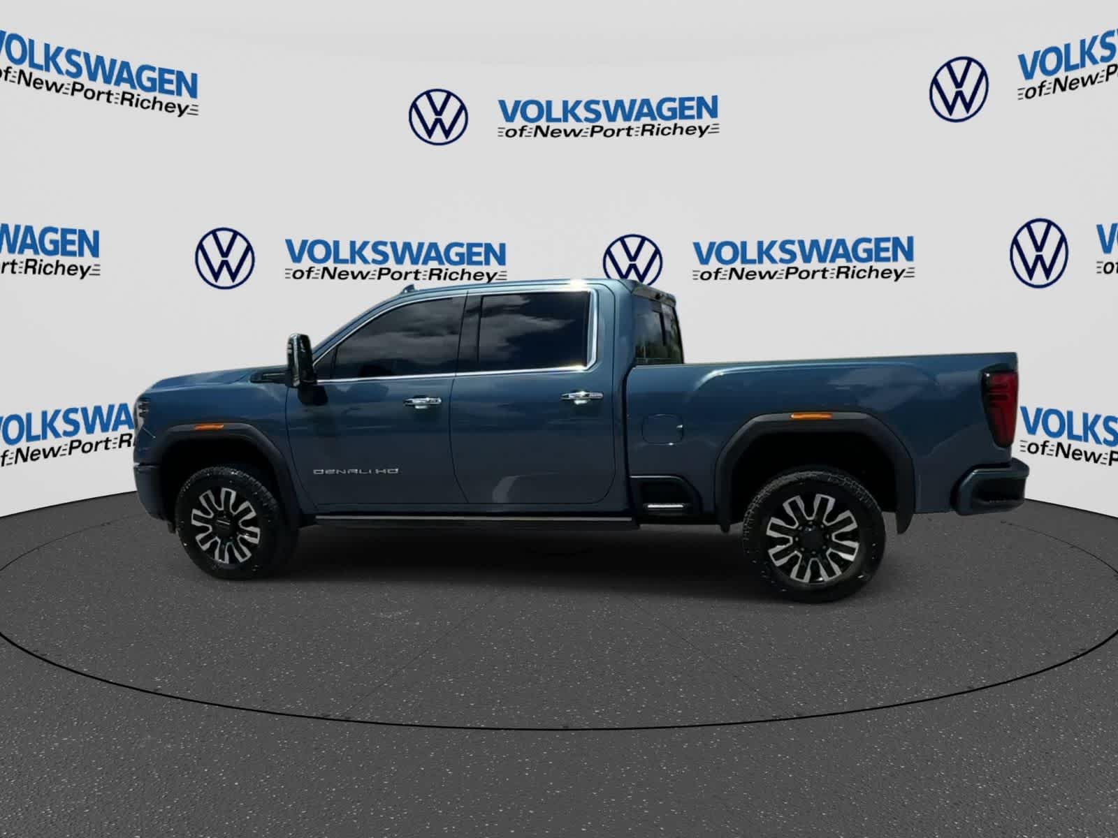 GMC Sierra 3500HD Denali Ultimate 2024