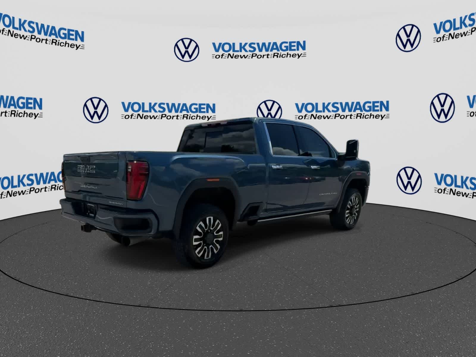 GMC Sierra 3500HD Denali Ultimate 2024
