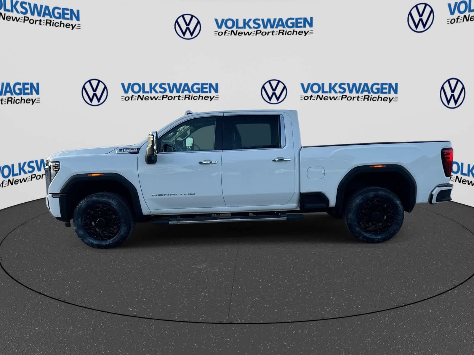 GMC Sierra 3500HD Denali 2025