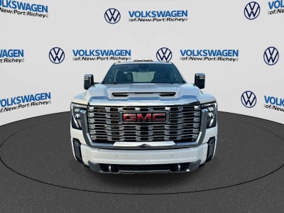 GMC Sierra 3500HD Denali 2025