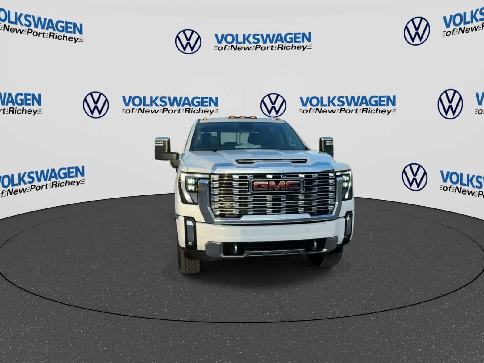 GMC Sierra 3500HD Denali 2025