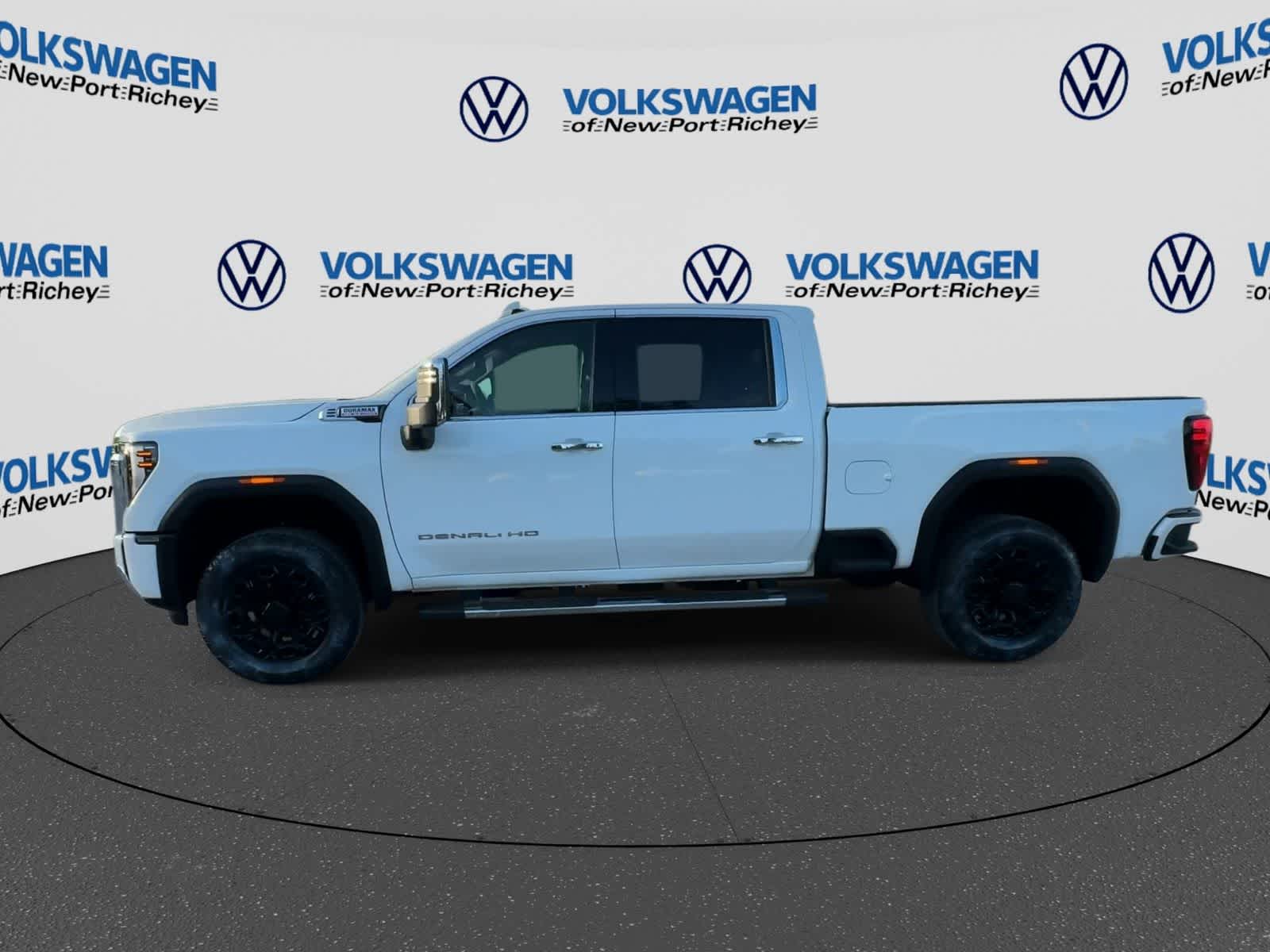 GMC Sierra 3500HD Denali 2025