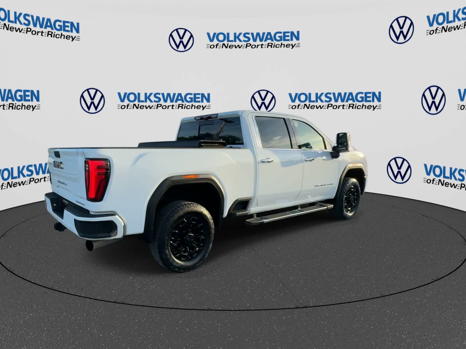 GMC Sierra 3500HD Denali 2025