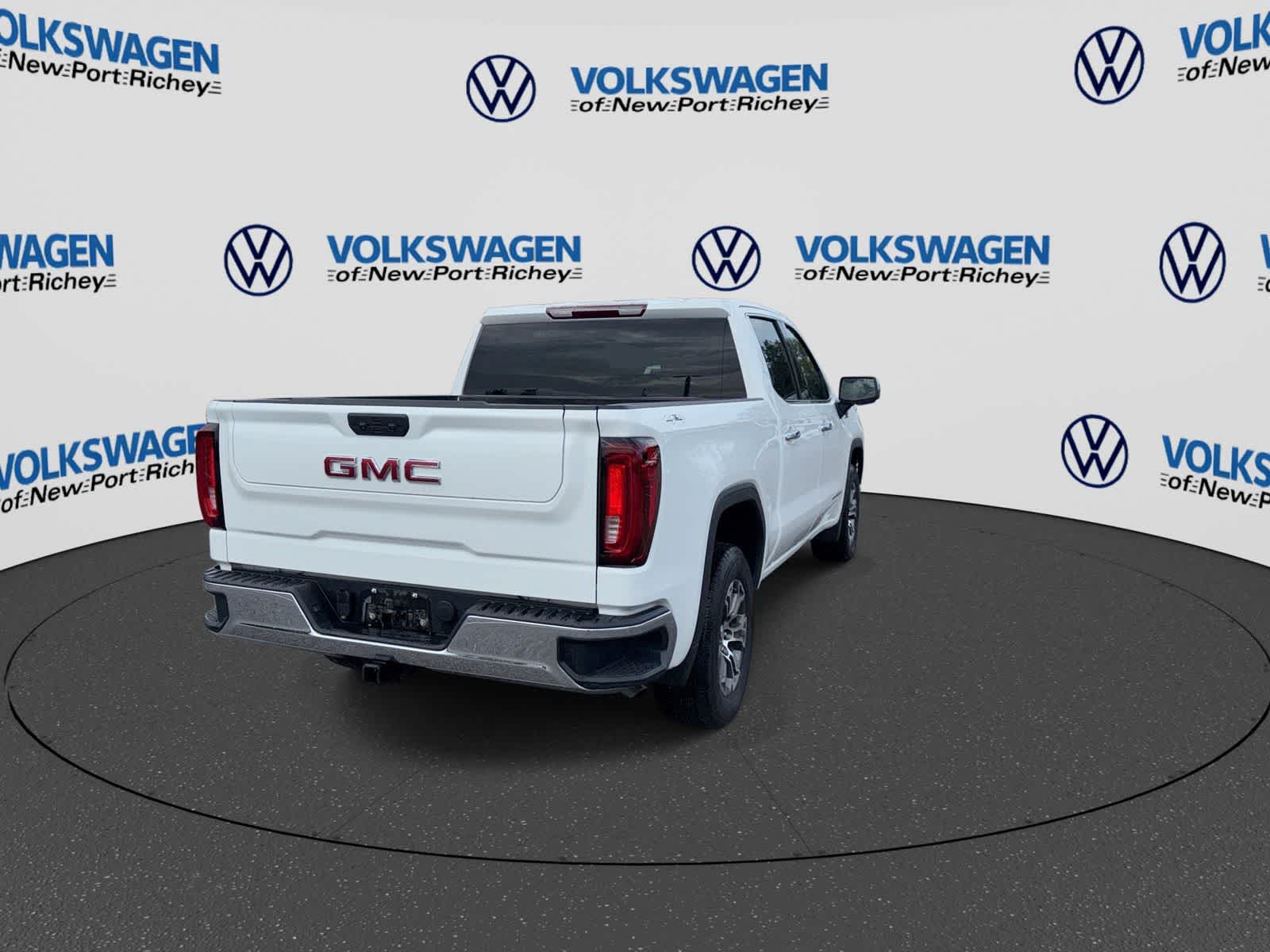 GMC Sierra 1500 SLT 2025