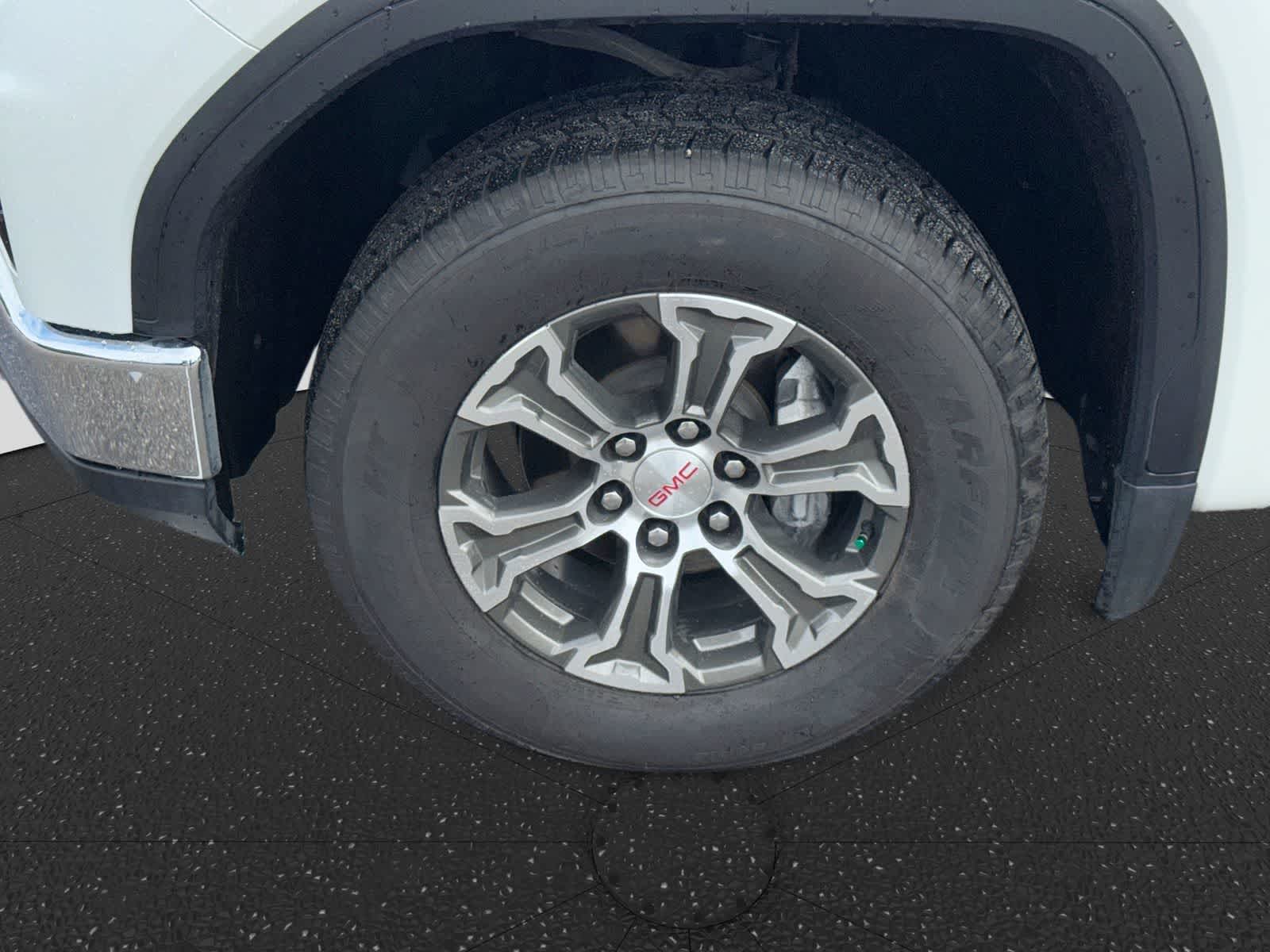 GMC Sierra 1500 SLT 2025