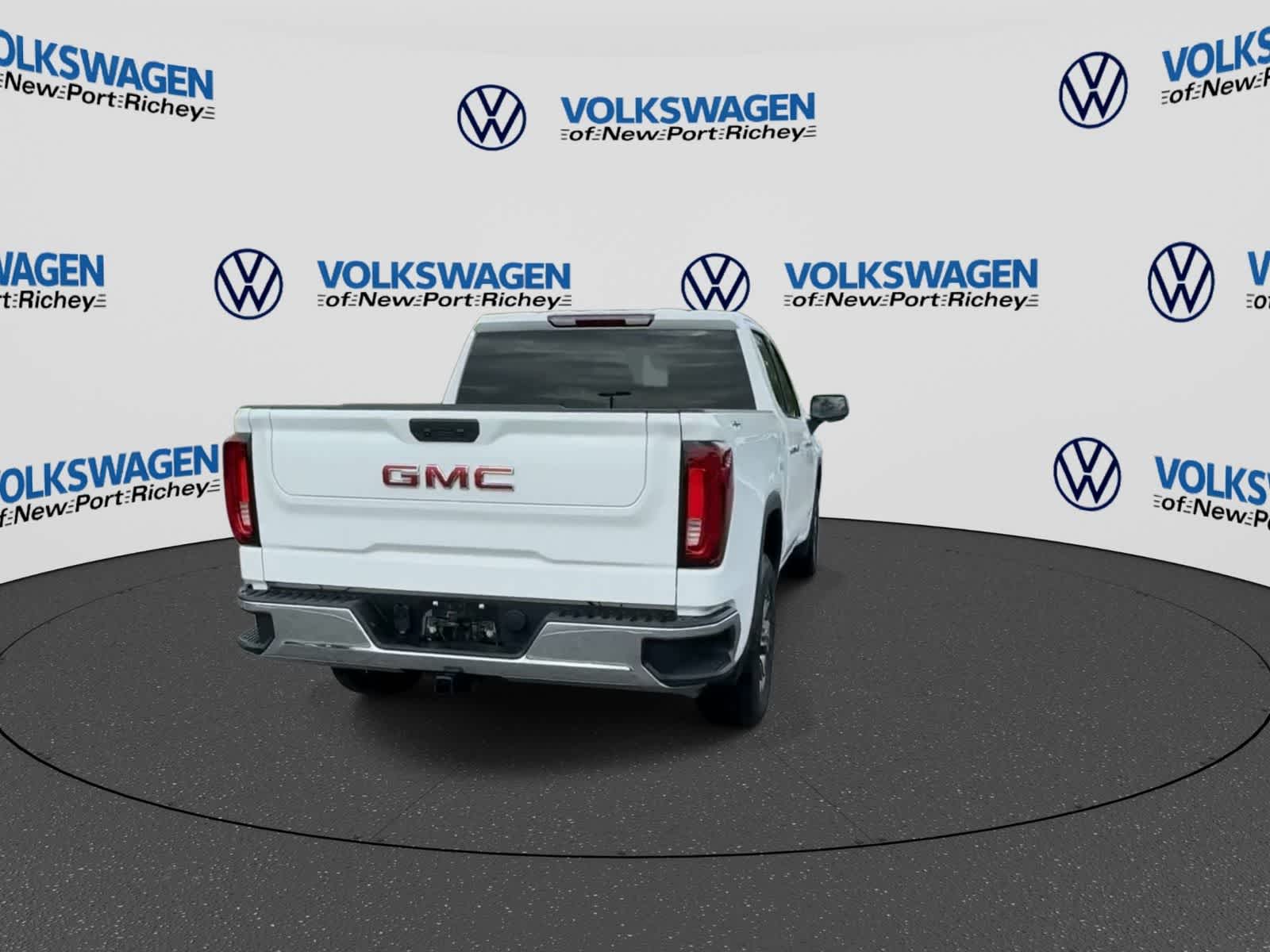 GMC Sierra 1500 SLT 2025