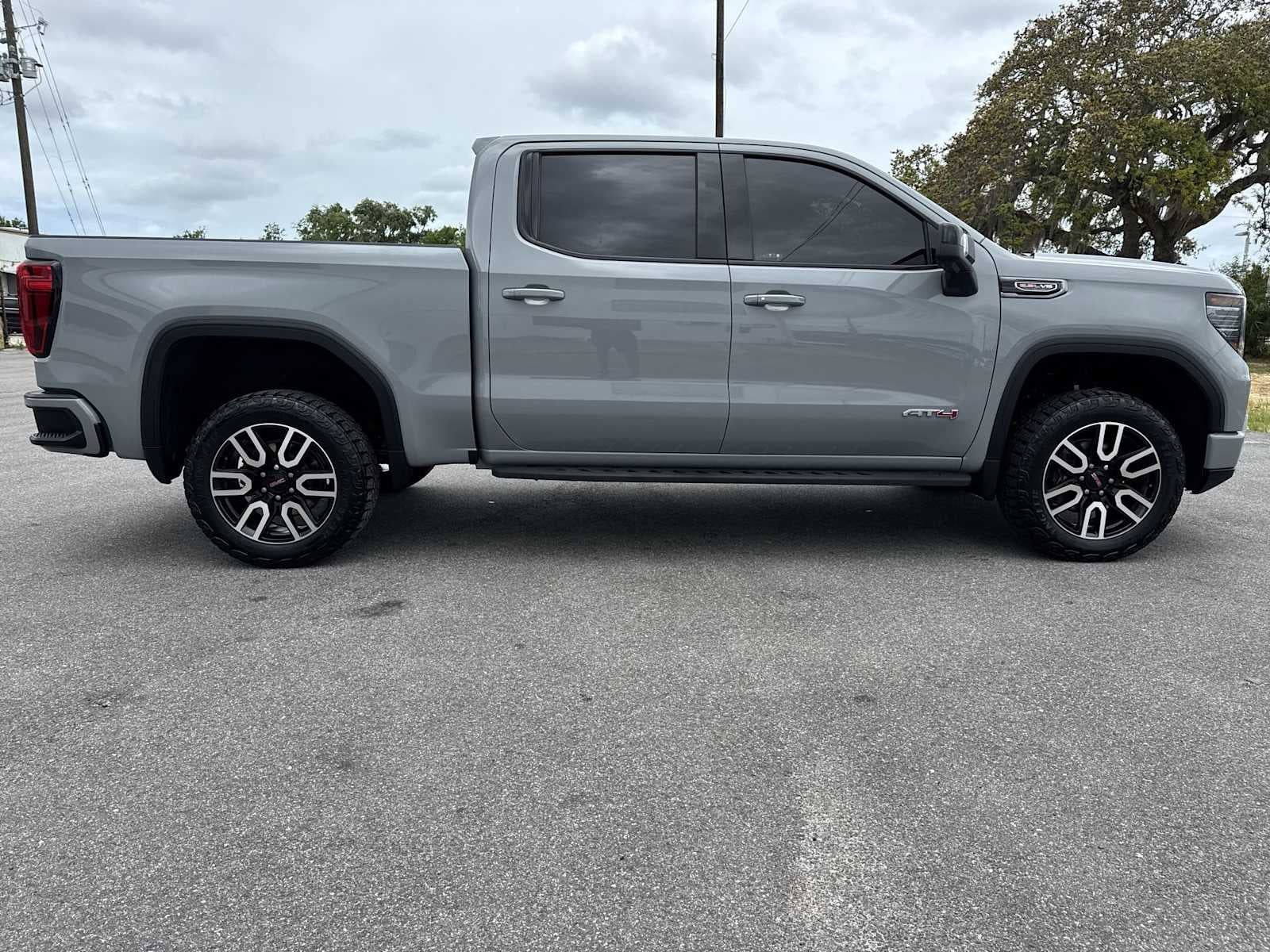 GMC Sierra 1500 AT4 2024