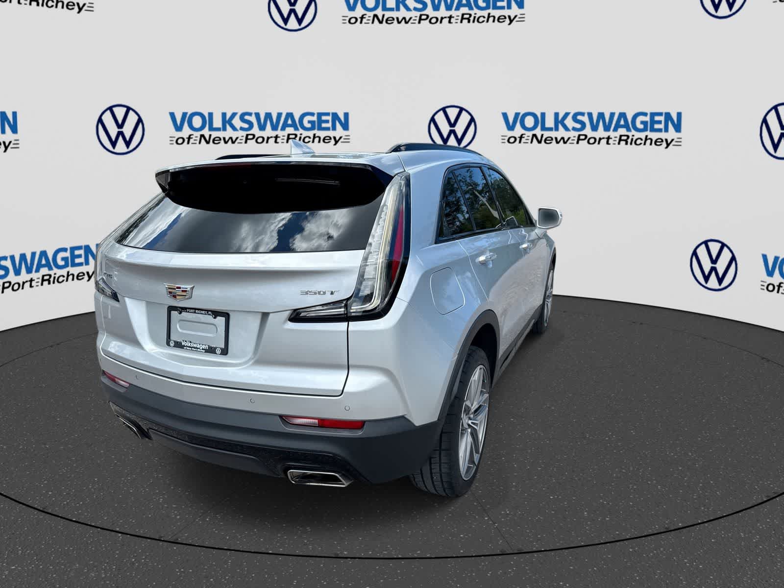 Cadillac XT4 FWD Sport 2021