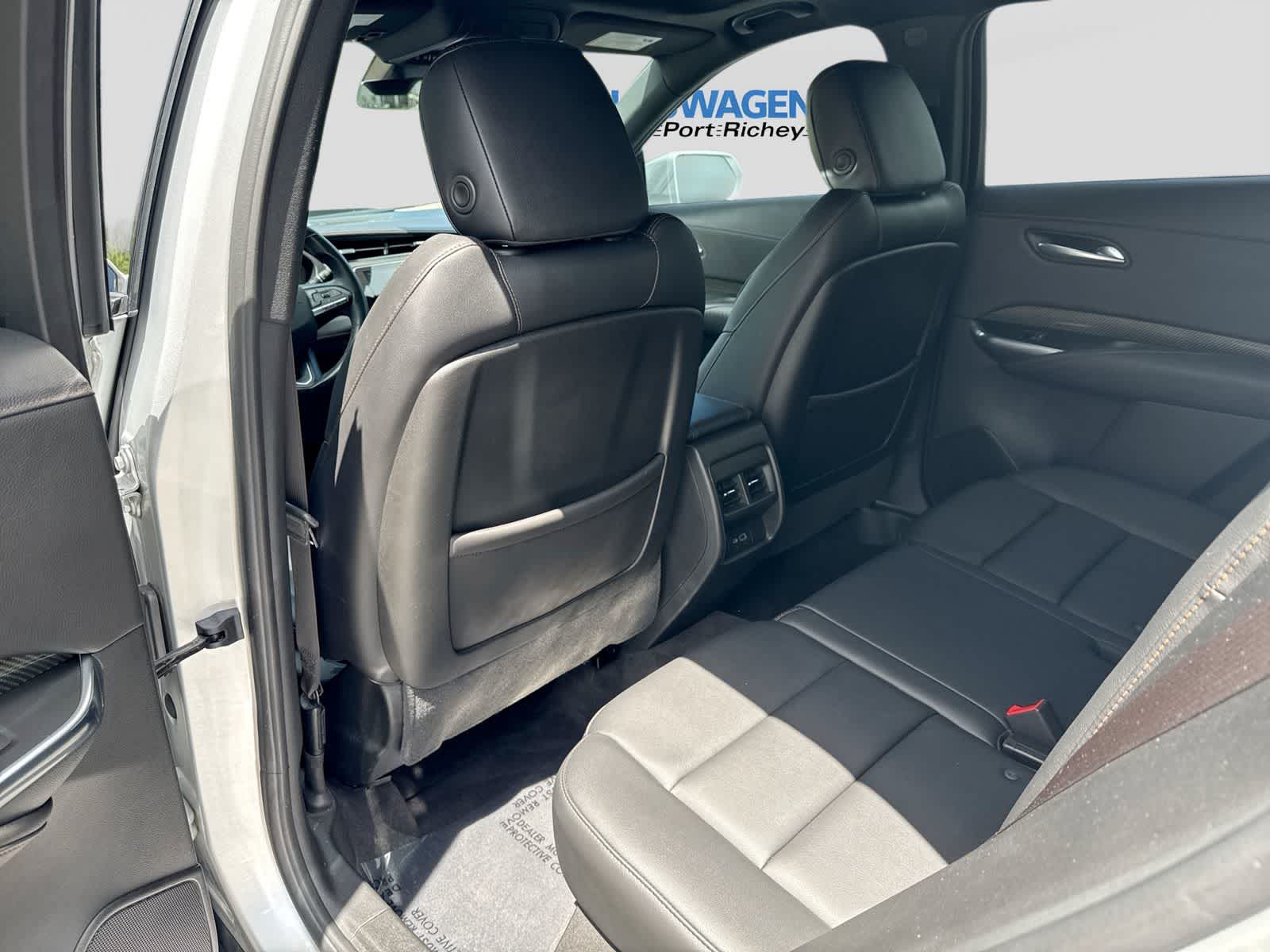 Cadillac XT4 FWD Sport 2021
